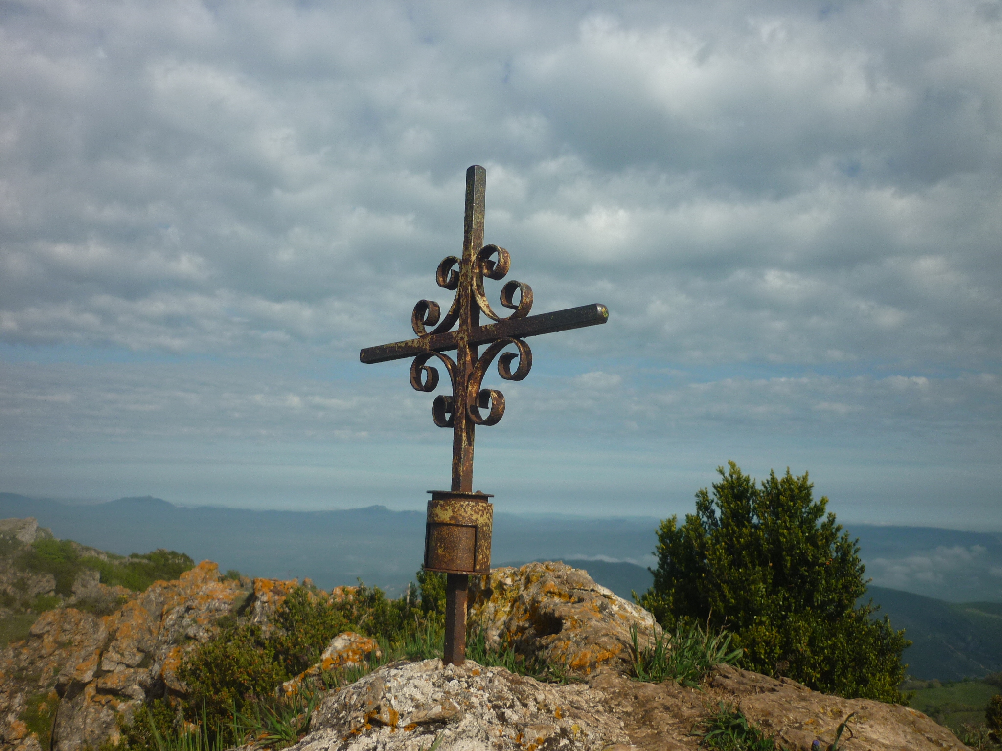 Foto Pto de Rivas Toloño (1.263 mtrs) Berganzo (Araba)