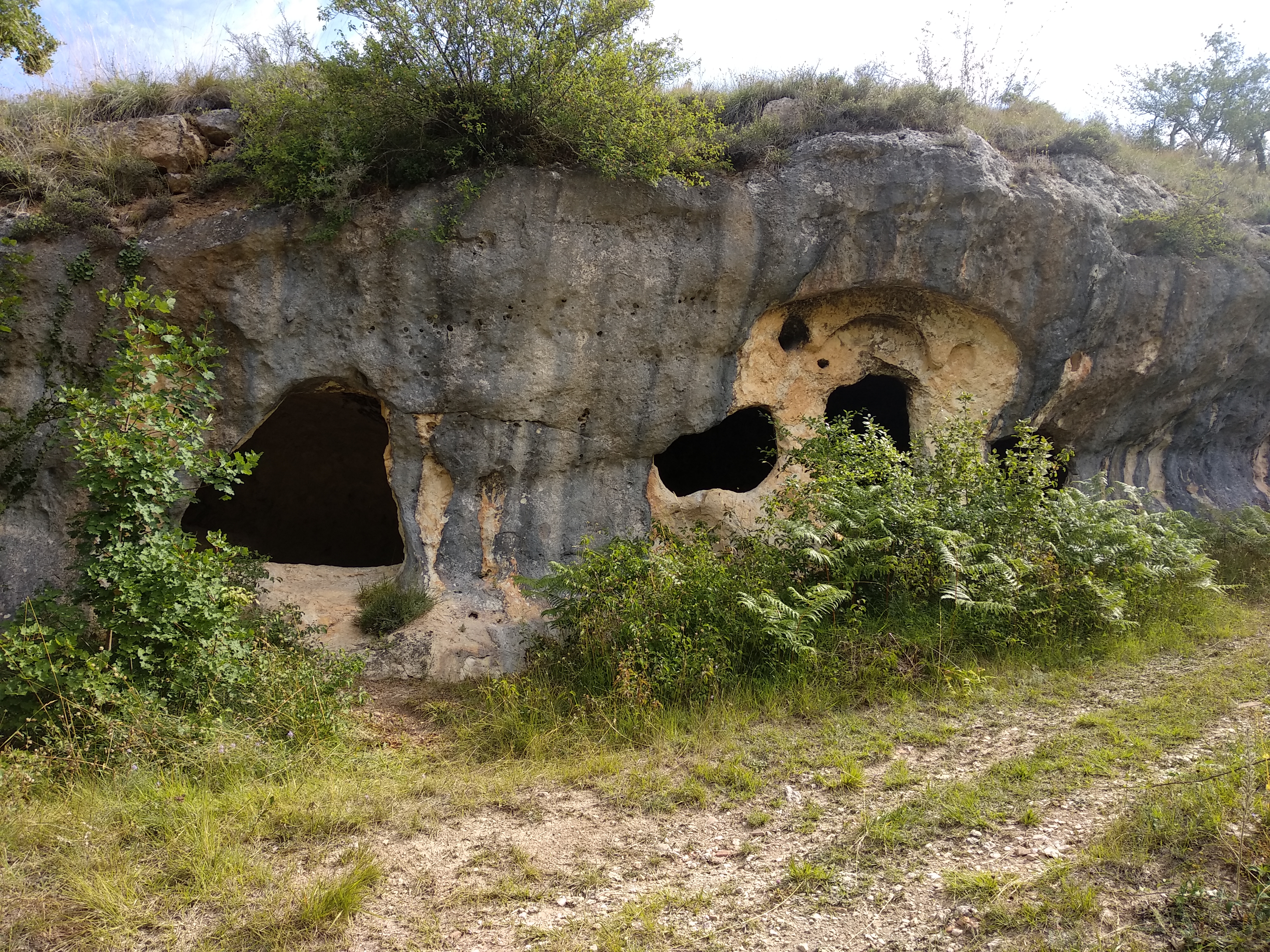 Foto Travesía: Marquínez - cuevas eremíticas - Belabia (970 m) - Obécuri (Araba) Mañanera
