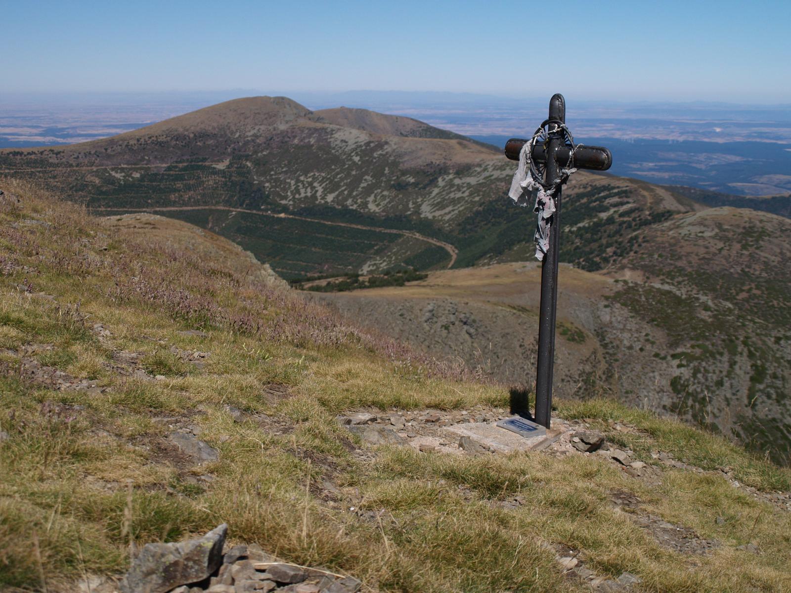 Foto  Sta cruz del Valle Urbión- Cascadas Altuzarra- San Millan (2.131 mtrs) - Pineda de la sierra (Burgos) Todo el día