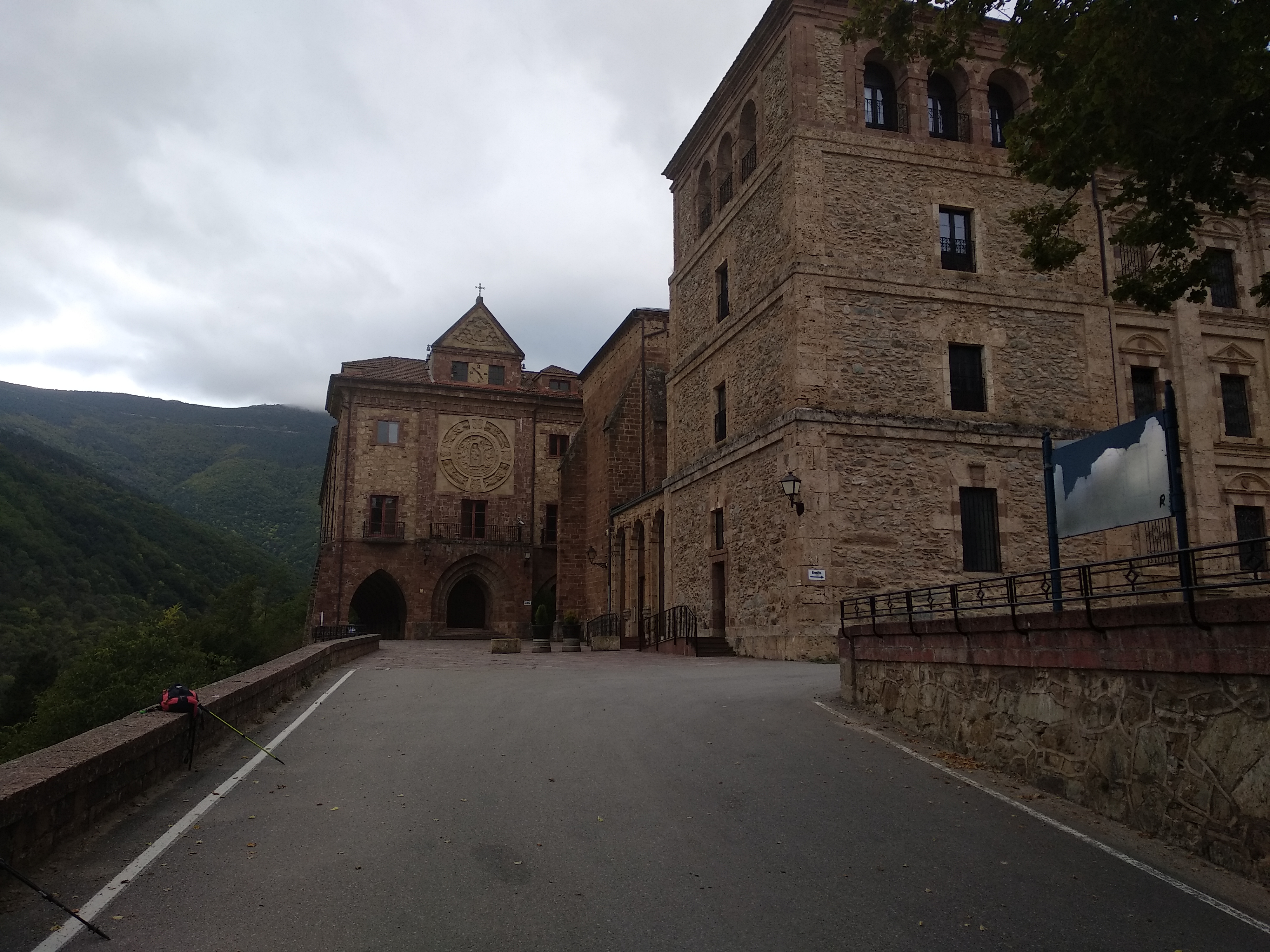 Foto  Travesía Monasterio de Valvanera - Pico La Rioja (1562 mtrs) San Quilez (1.340 mtrs) Anguiano (la Rioja)Todo el día