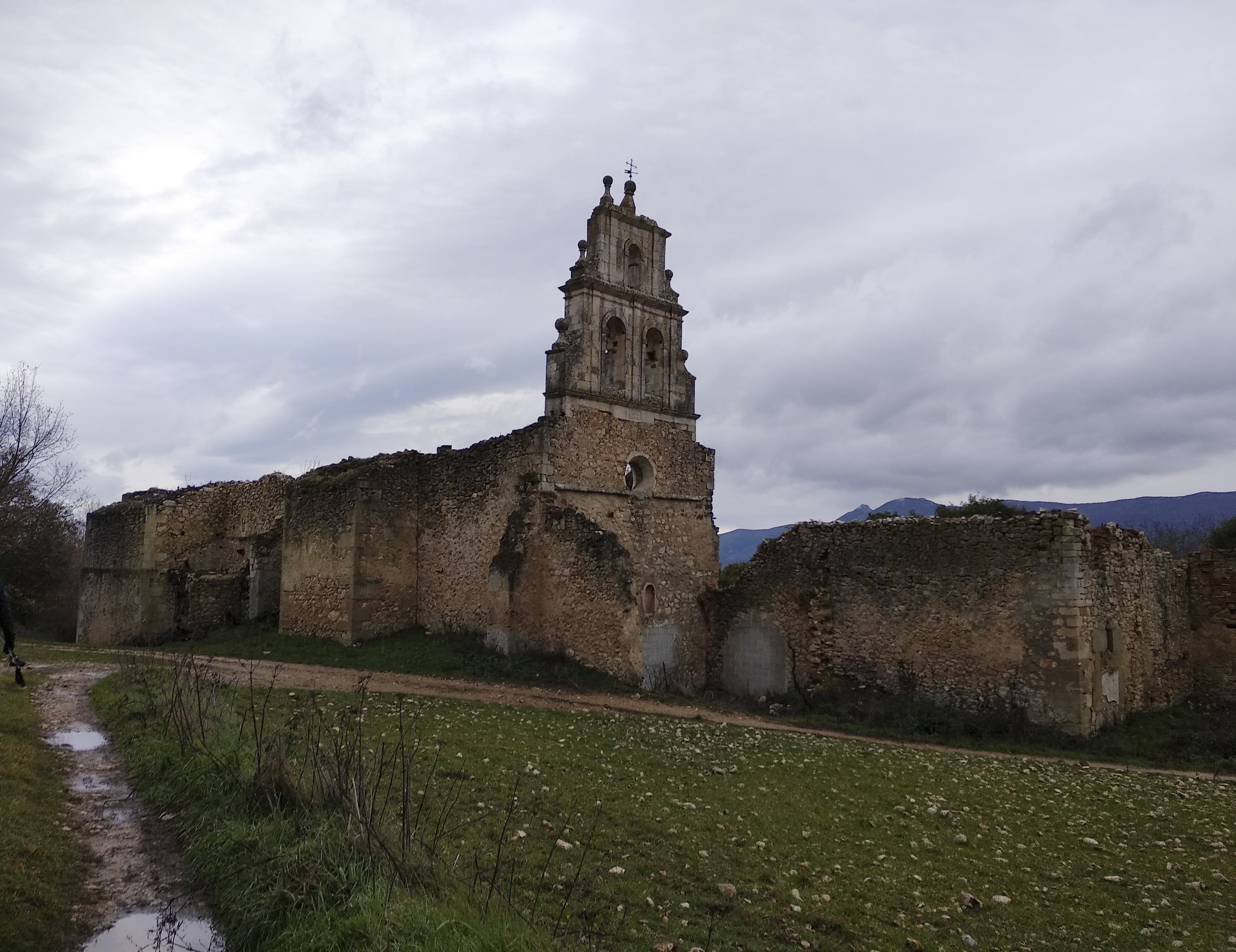 Foto Circular: Antoñana Convento de Pierola – Hornillos (996) - Cascada de Aguaque – Antoñana Mañanera  