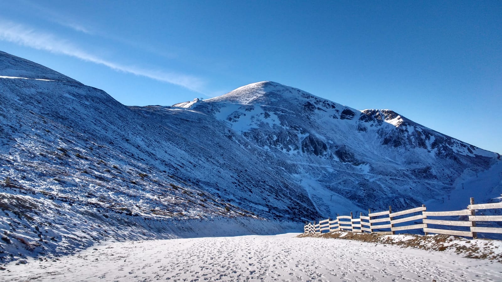 Foto San Lorenzo (2.258 m) - Ezkaray (La Rioja) Todo el día.