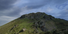  Travesía  Osses – Haltzamendi (813 m) – Baigura (897 m) - Helette (Iparralde) Todo el día