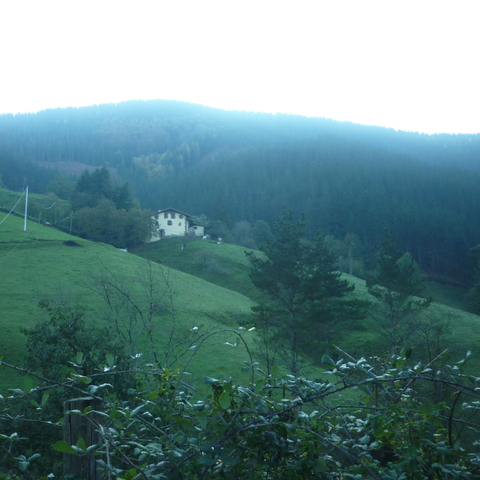 Día 2 noviembre - Travesía Eibar – Topinburu (590 m) - Soraluze (Gipuzkoa) Mañanera