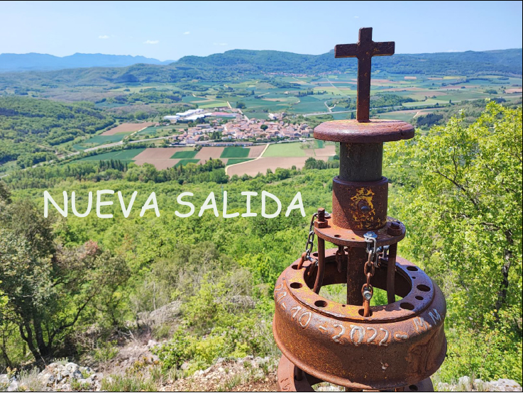 Foto Sabando-Arburu, Santa Ageda, Peñalascinco, Zabalegi y Peña de Obi- Maeztu.(Araba) Mañanera