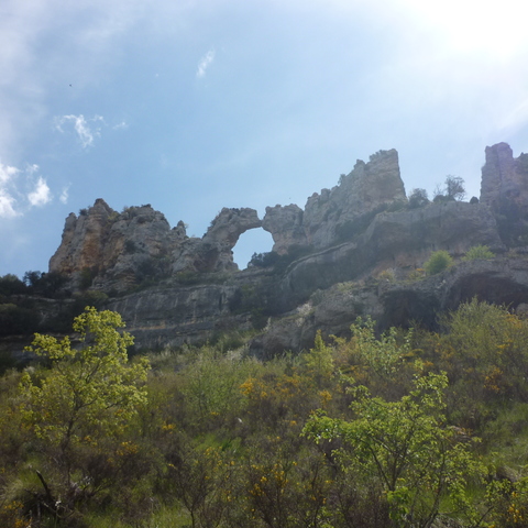 Villaescusa de Ebro - Cascada de Tobazo - Cañón del Ebro - Castillo de Orbaneja (851) - Orbaneja del castillo - Cruz de Lastra (1.029) - Espinosa de Bricia